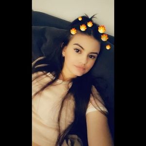 Meet your Posher, Analy